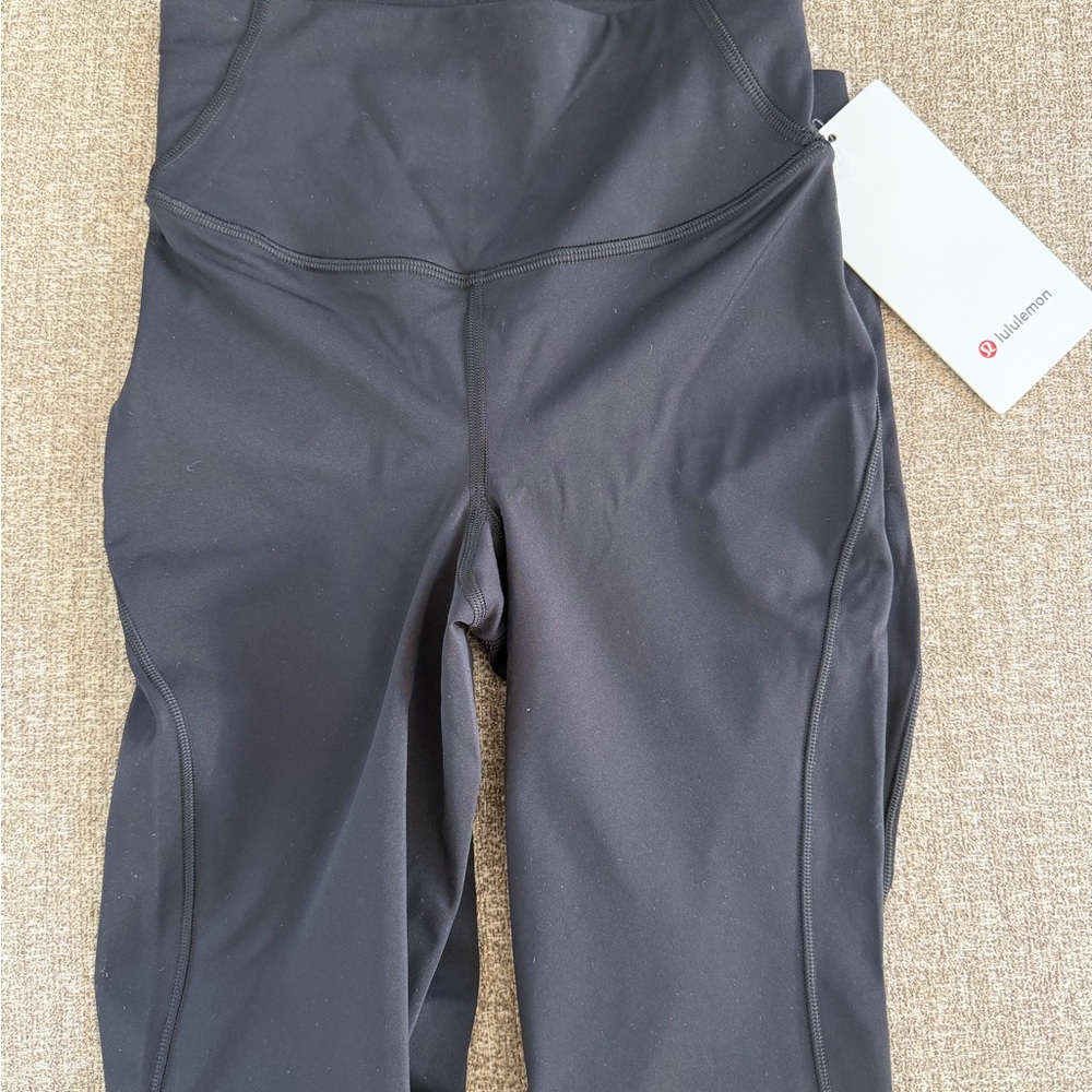 Lululemon Base Pace HR Tight 28” size 2